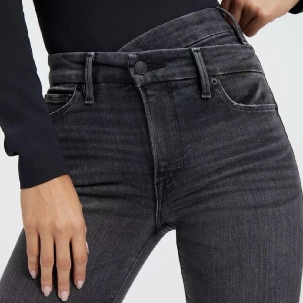 GOOD AMERICAN/GOOD CLASSIC SLIM STRAIGHT JEANS/SIZE: 4